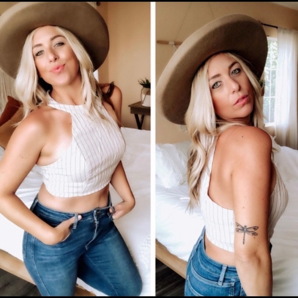 NWT! Clearance 🔥 Harper Halter Ribbed Knit Top - Picture 6 of 8